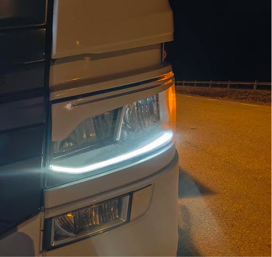 Dekal - Ögonlock för Scania Next gen Strålkastare (Par)